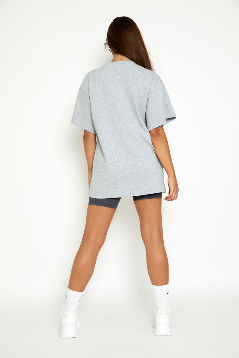 inite box tee in overcast