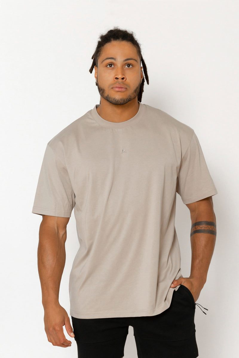 arren box tee in oak